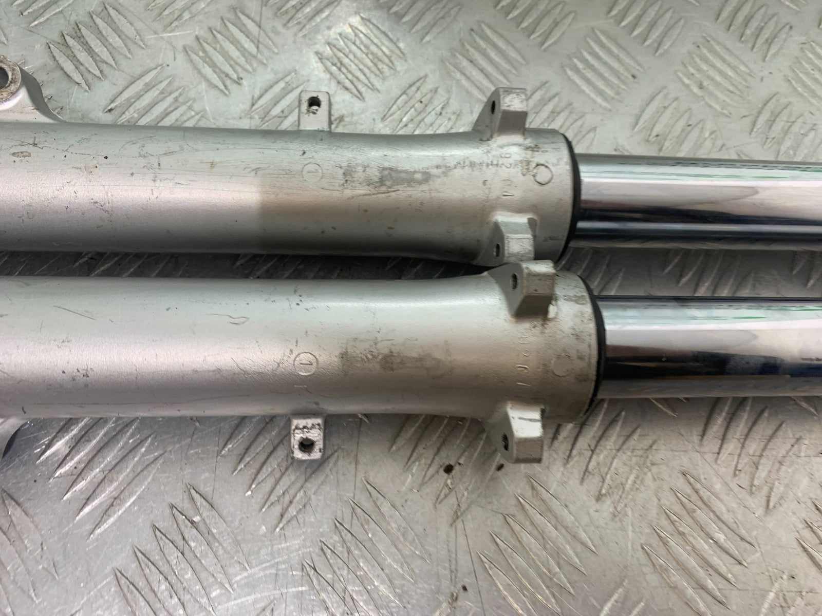 SUZUKI GSX1100 G GSX 1100 G FORKS 1991-1996 (CMB1283)