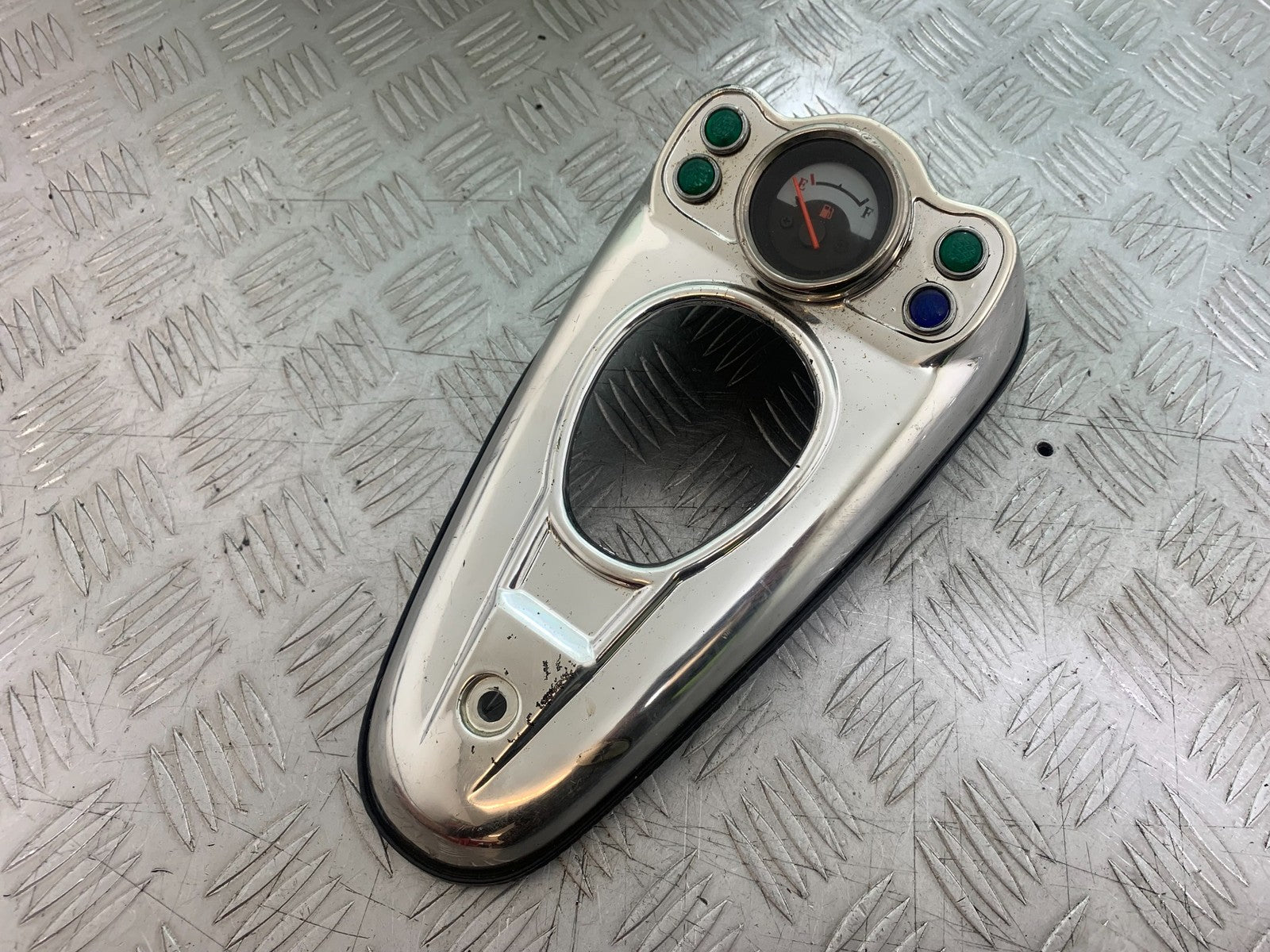 PIONEER NEVADA XF125 CHROME TANK COVER   YEAR 2009 (CMB1214)