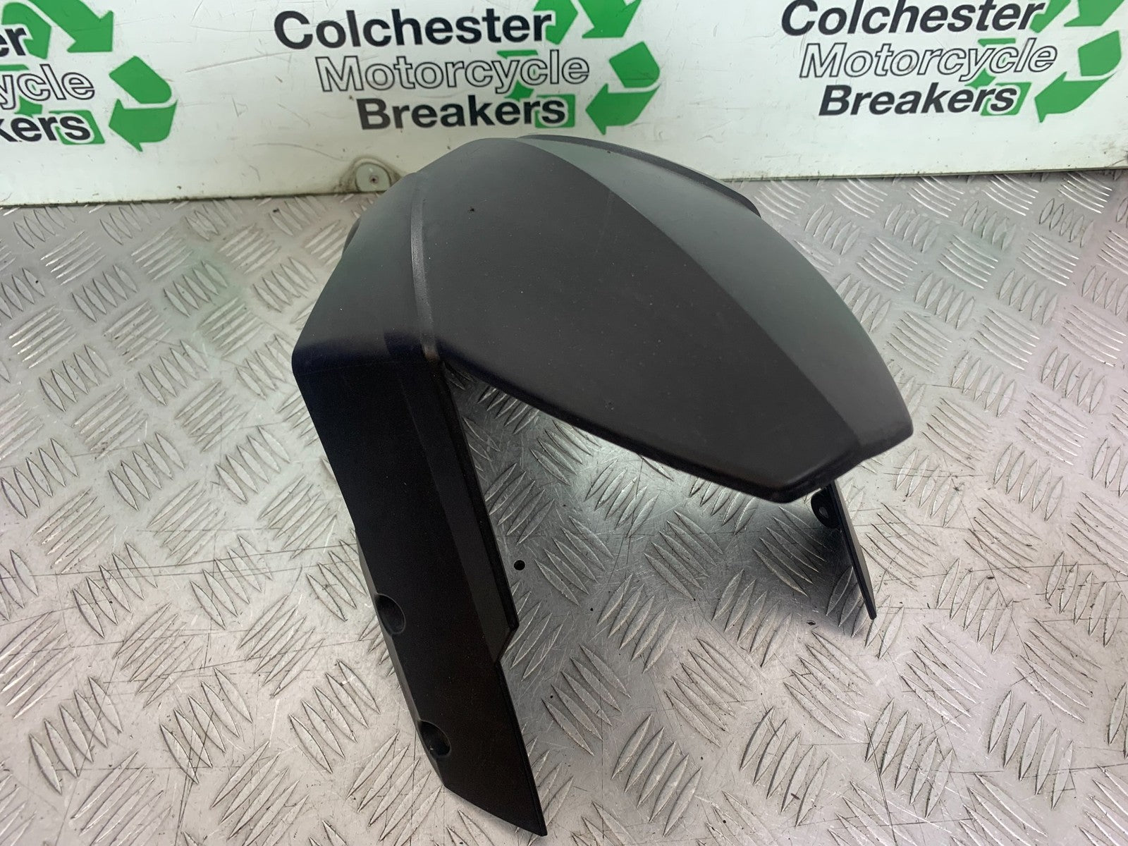 KTM 990 SUPER DUKE FRONT MUDGUARD YEAR 2007-2011  (CMB1207)