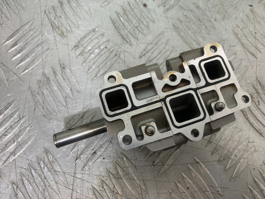 APRILIA TUONO 1000 V4 OIL PUMP YEAR 2013-2014  (CMB1239)