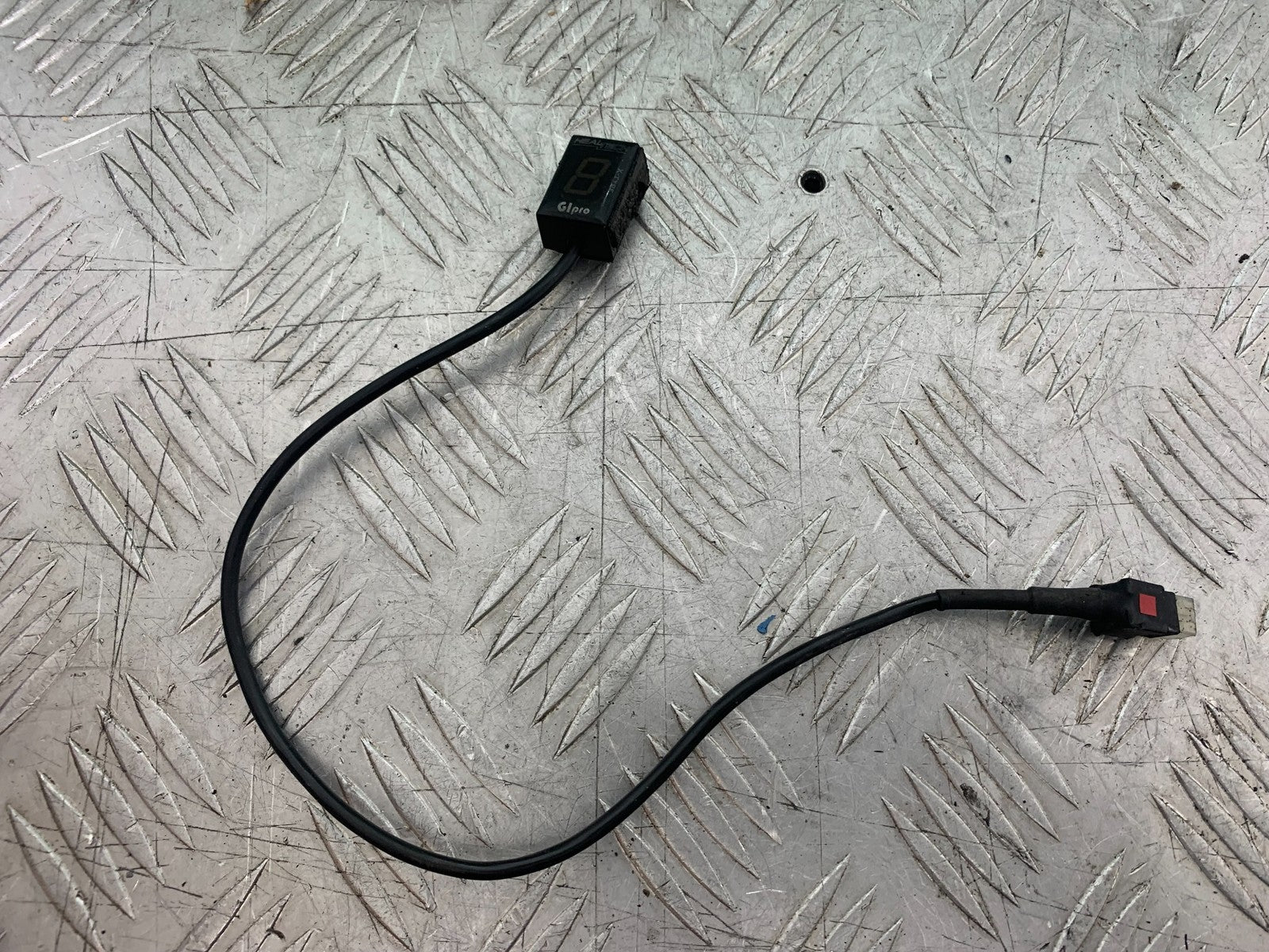 APRILIA RSV1000 R FACTORY GEAR INDICATOR    2004-09 (CMB1203)