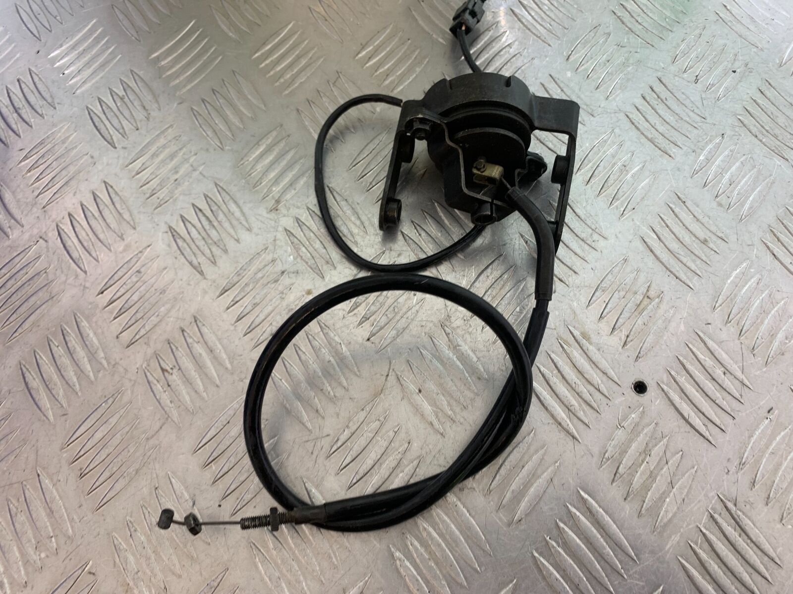 SUZUKI VS1400 VS 1400 INTRUDER DECOMPRESSION SOLENOID  YEAR 1988 (CMB1077)