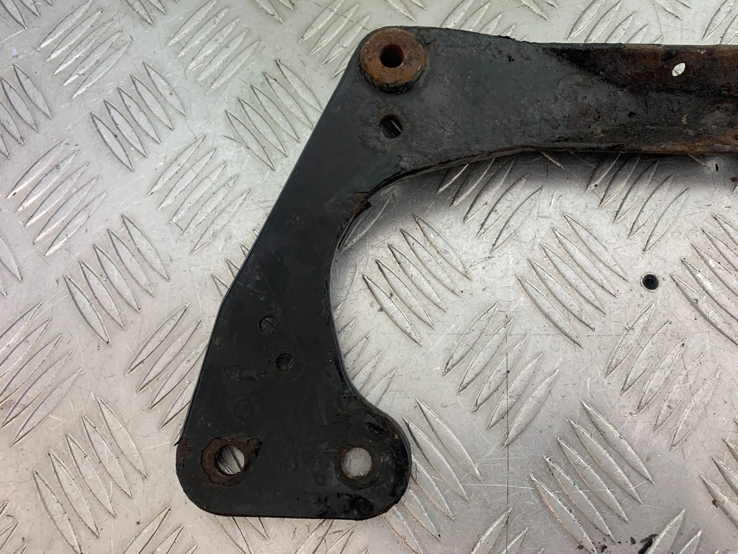 HARLEY DAVIDSON FXS BLACKLINE 1585 FRAME BRACKET  YEAR 2012 (CMB1147)