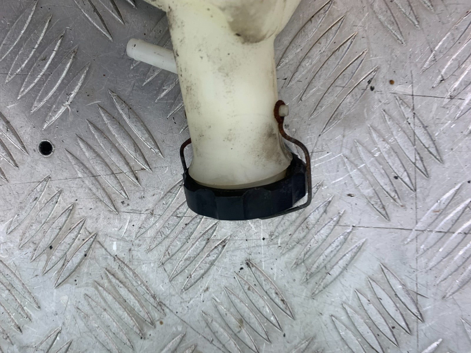 HONDA GL500 GL 500 SILVERWING COOLANT BOTTLE  YEAR 1981-82 (CMB1168)