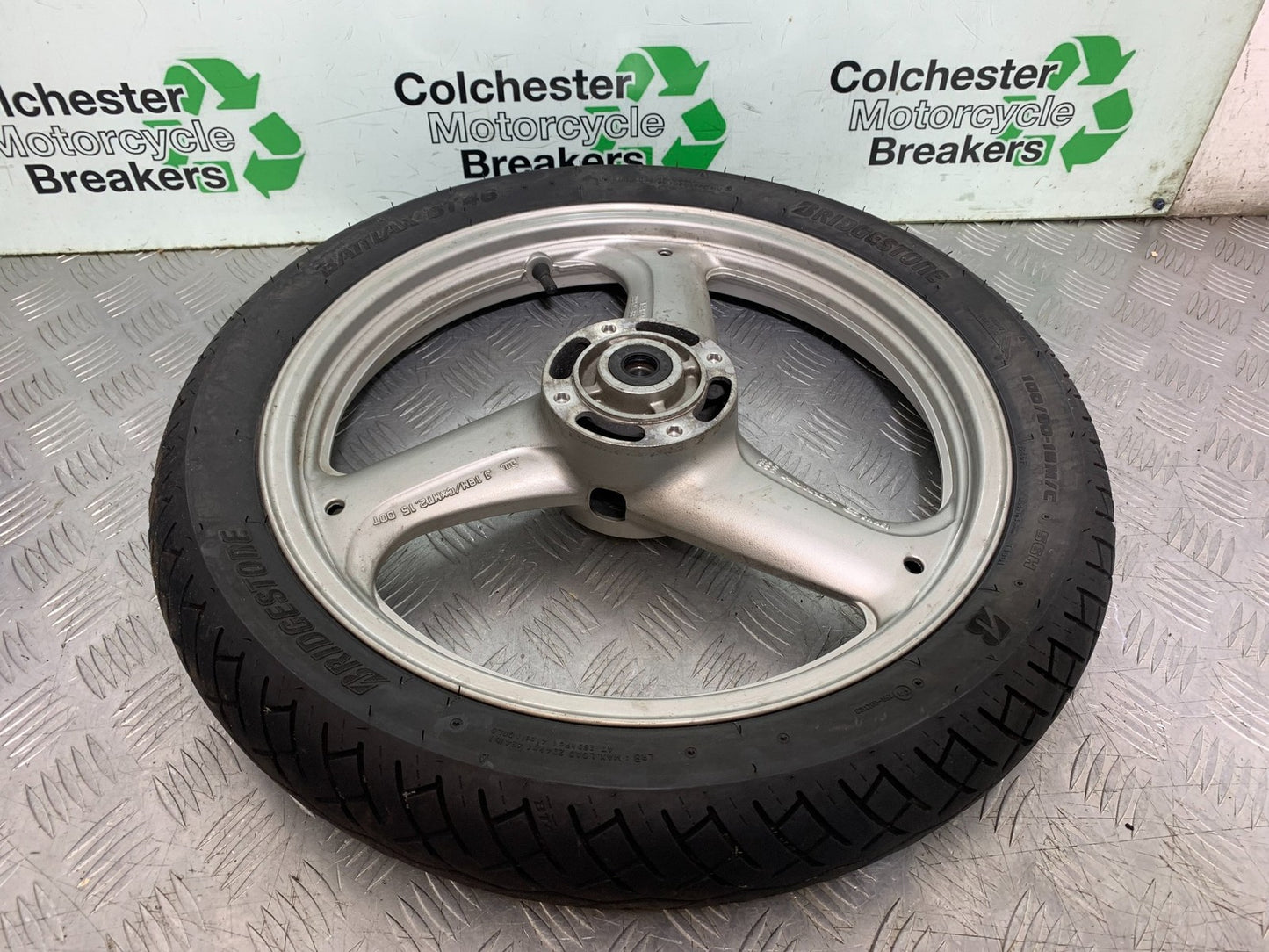 HONDA XL125 VARADERO FRONT WHEEL  YEAR 2001-2006  (CMB1304)