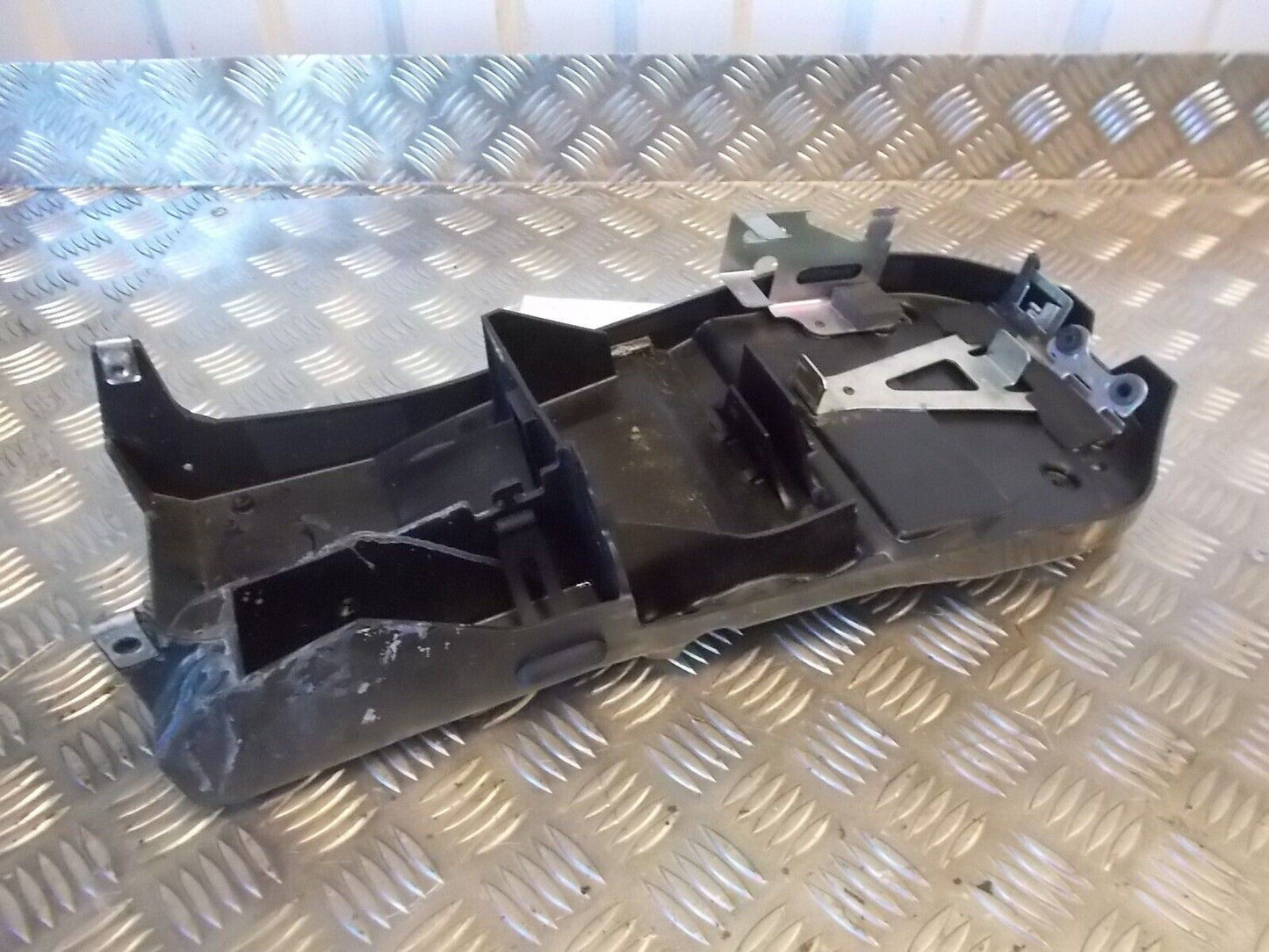 KAWASAKI Z750 Z 750 BATTERY TRAY  YEAR 2009