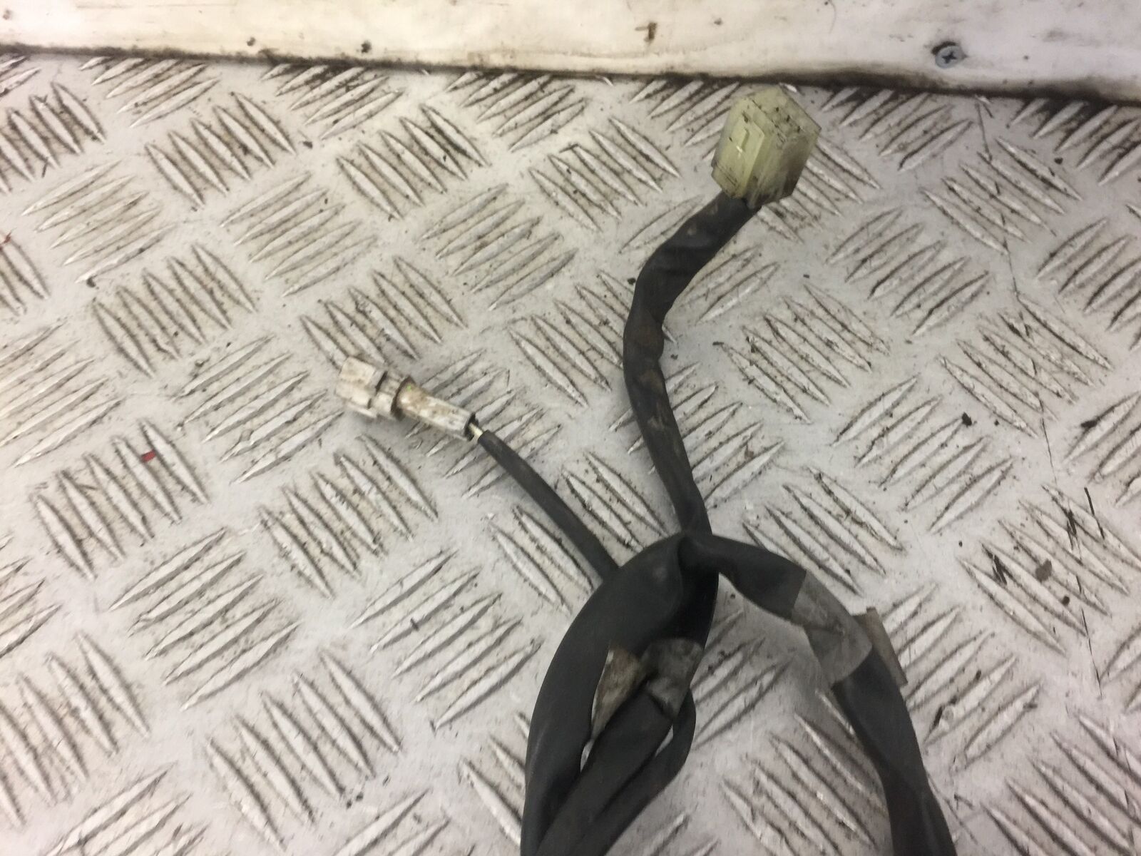 YAMAHA MT 125 MT125 RIGHT SWITCH GEAR  2014-2019 ABS (STOCK 544)