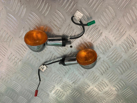 ROYAL ENFIELD 350 CLASSIC REAR INDICATORS  YEAR 2022 (STOCK 967)