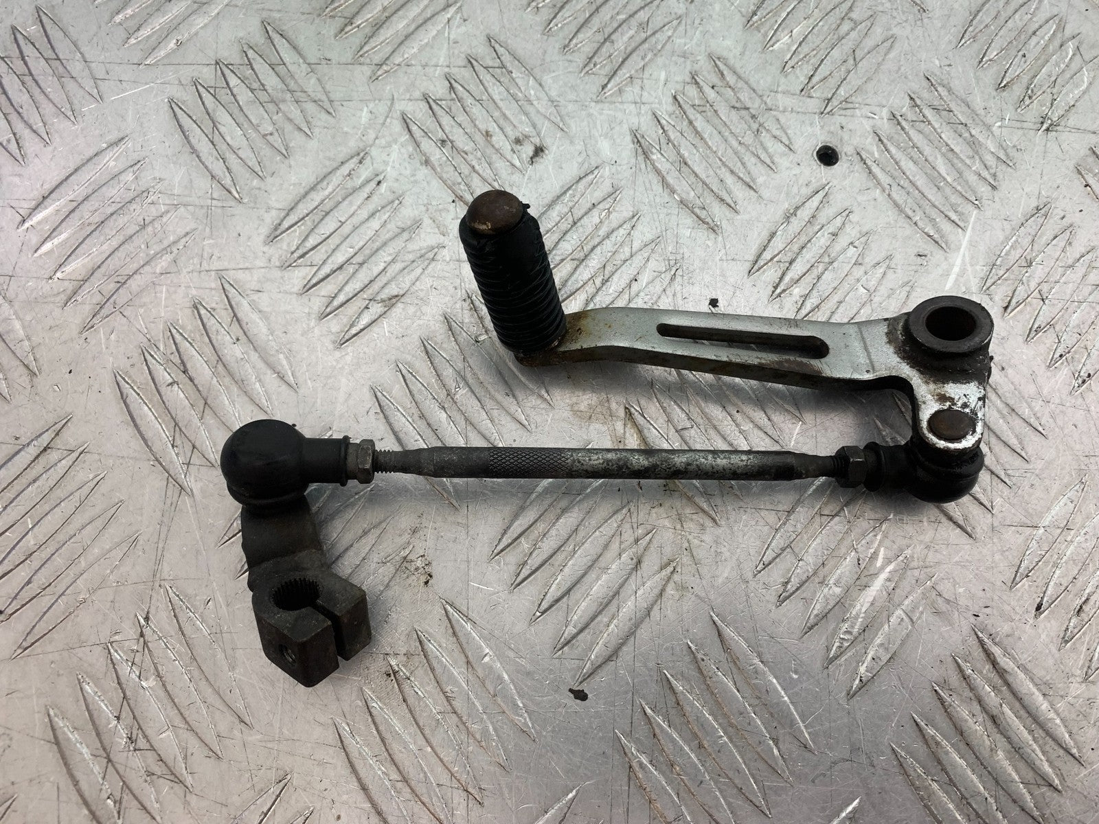 KAWASAKI Z1000 SX GEAR LEVER  YEAR 2014-16 (CMB1264)