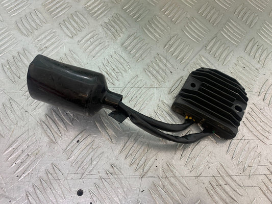 HONDA NT 700 V DEAUVILLE REGULATOR   YEAR 2006-2011 (CMB1211)