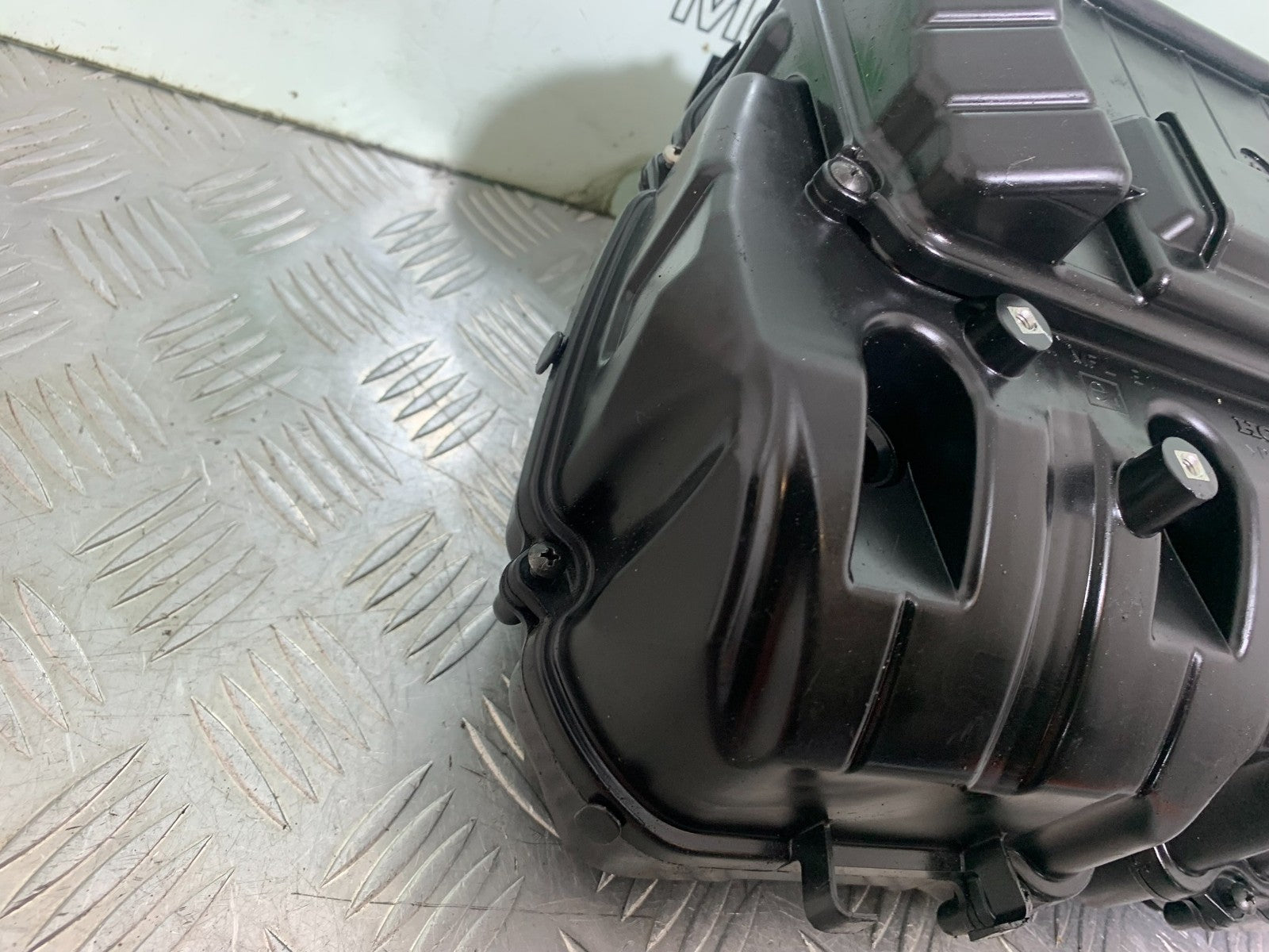HONDA CBR1000 RR CBR1000 FIREBLADE AIRBOX 2008-2011 (CMB1179)