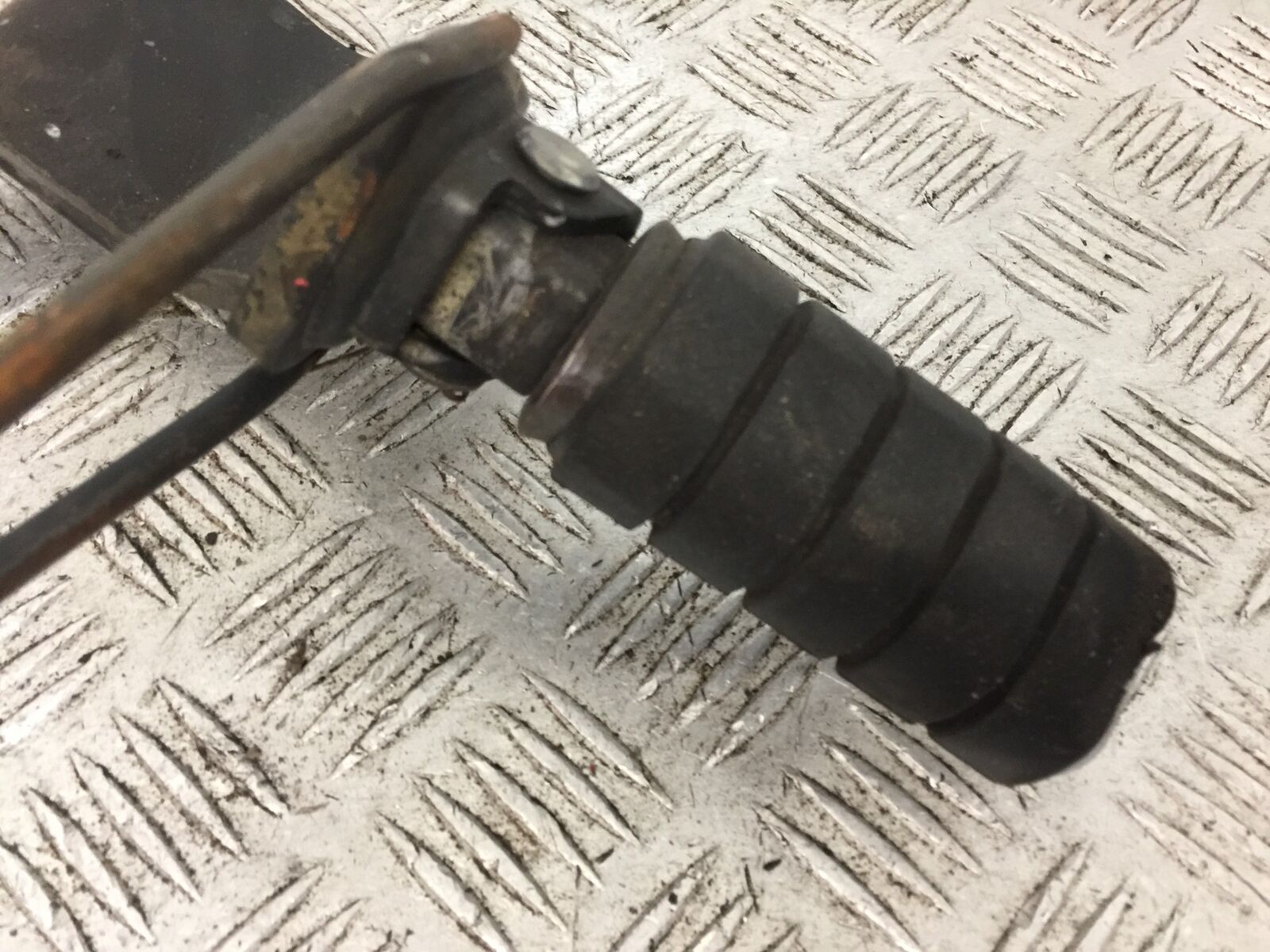HONDA VT750 SHADOW PHANTOM FRONT RIGHT PEG   YEAR 2014 (STOCK 761)