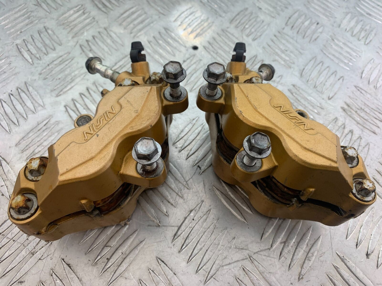 KAWASAKI Z1000 Z 1000 FRONT BRAKE CALIPERS   YEAR 2003-2006 (CMB1099)