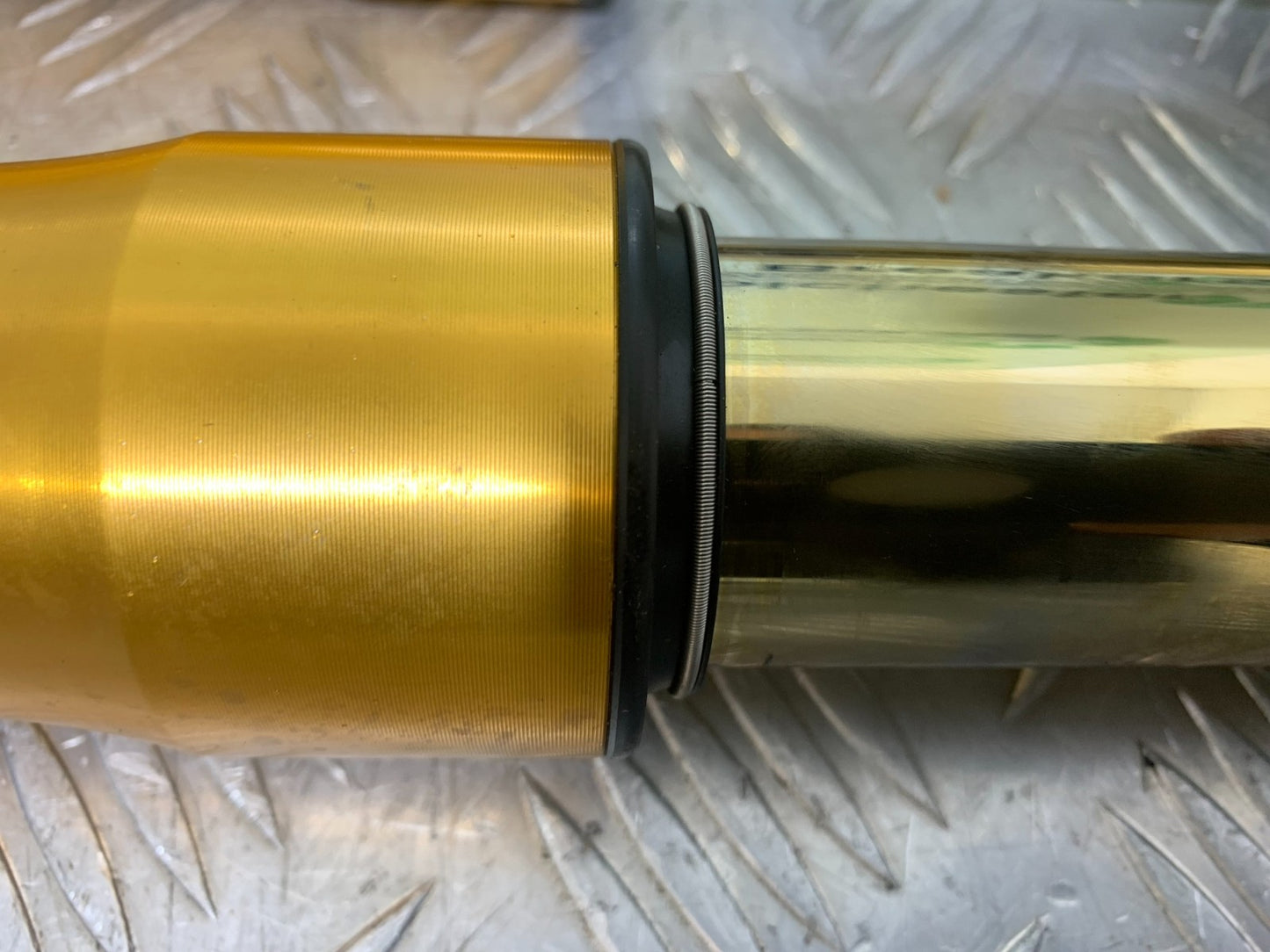 DUCATI 1198 S OHLINS FORKS   YEAR 2009-2011 (CMB1219)