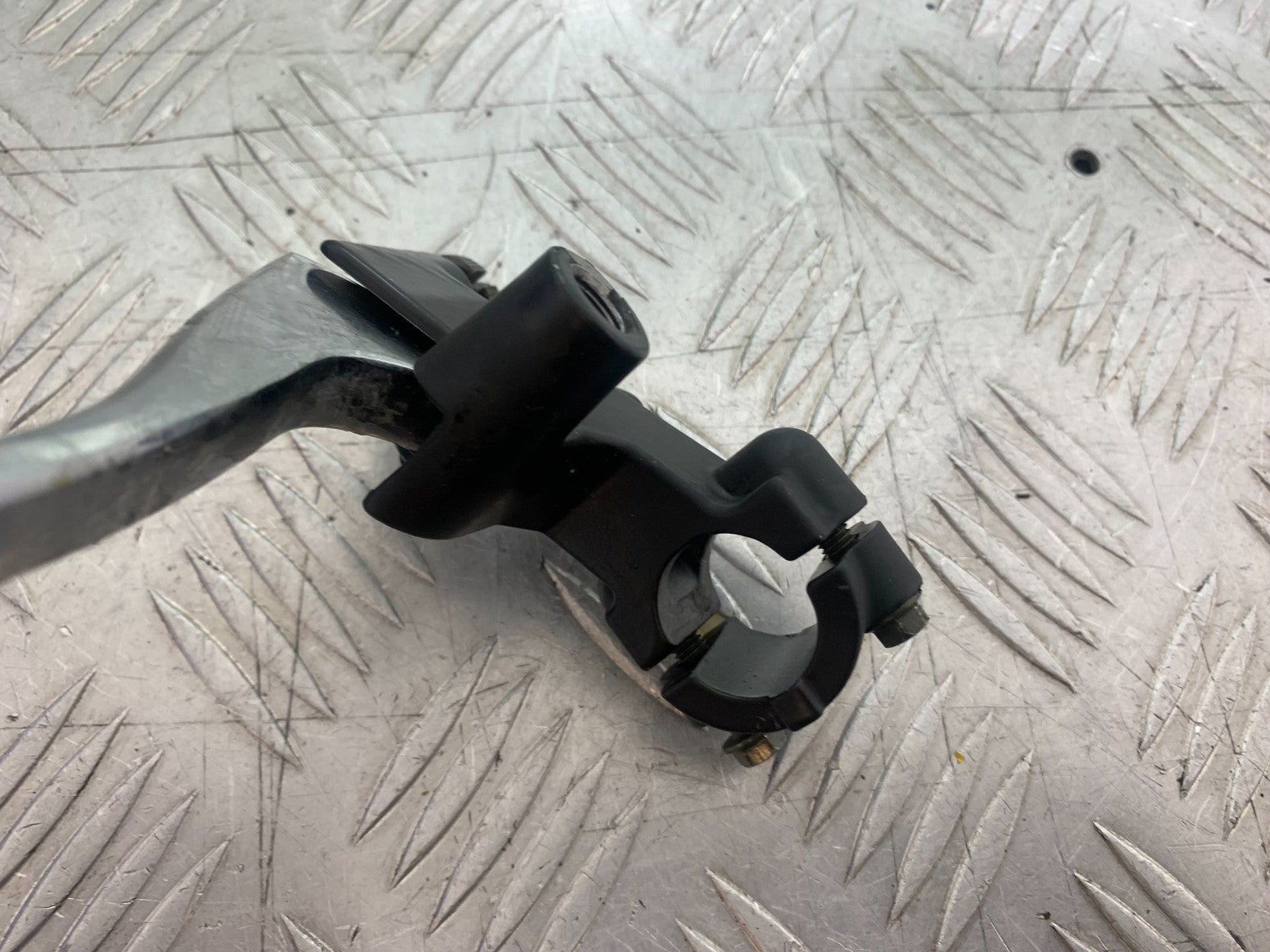PIONEER NEVADA XF125 CLUTCH LEVER AND BRACKET  YEAR 2009 (CMB1214)