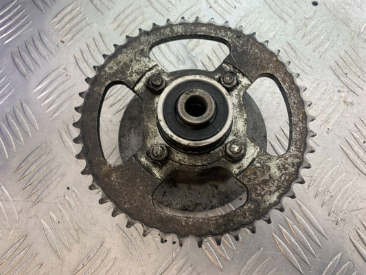 SINNIS TERRAIN 125 SPROCKET CARRIER YEAR 2018 (CMB1123)