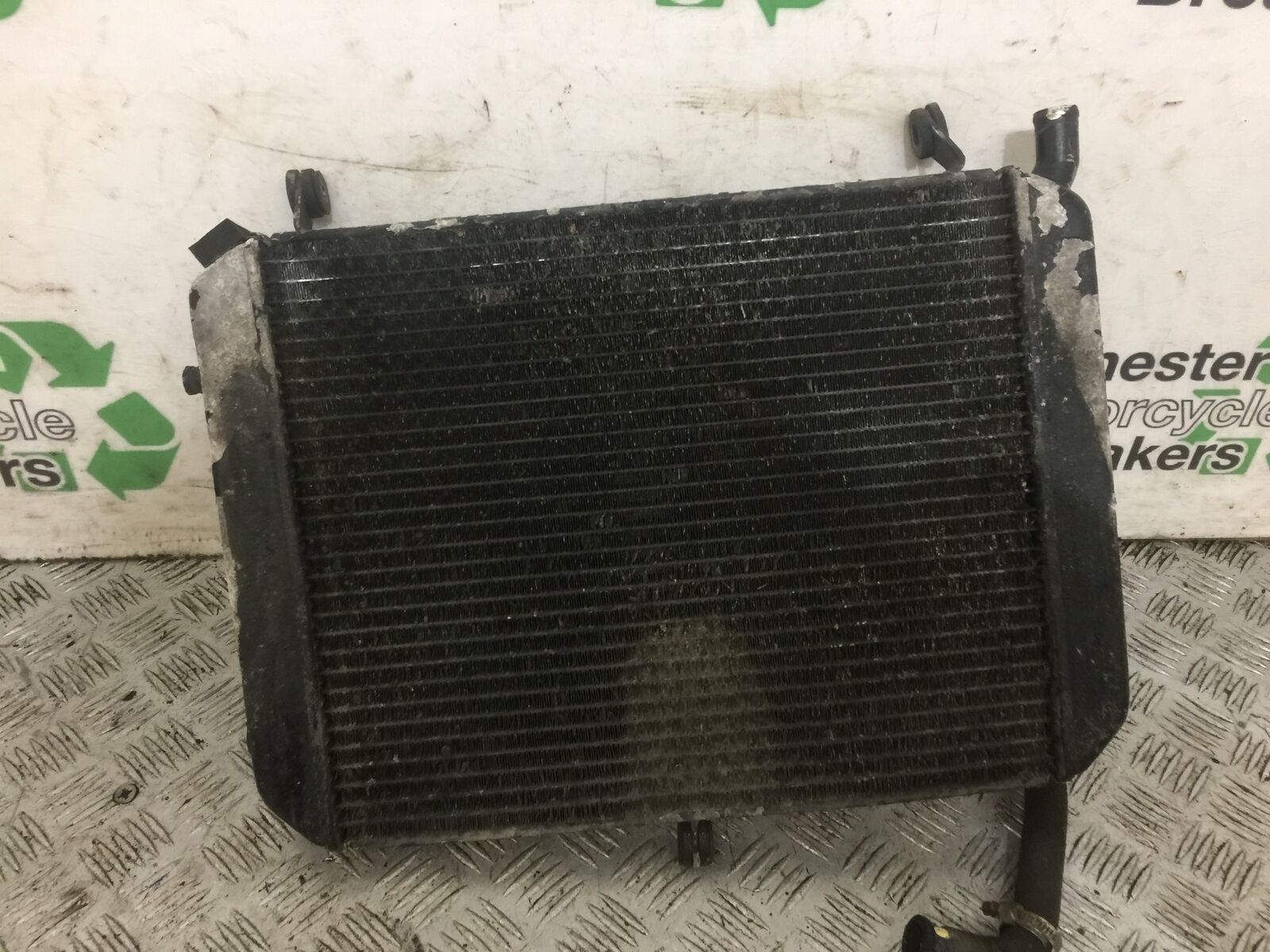 YAMAHA FJR1300 FJR 1300 RADIATOR  YEAR 2001-05 (STOCK 814)