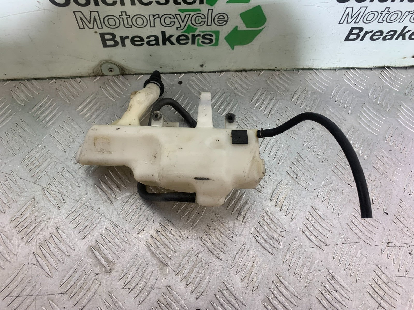 HONDA CBR1000 RR CBR 1000RR FIREBLADE COOLANT BOTTLE 2008-2011 (CMB1179)