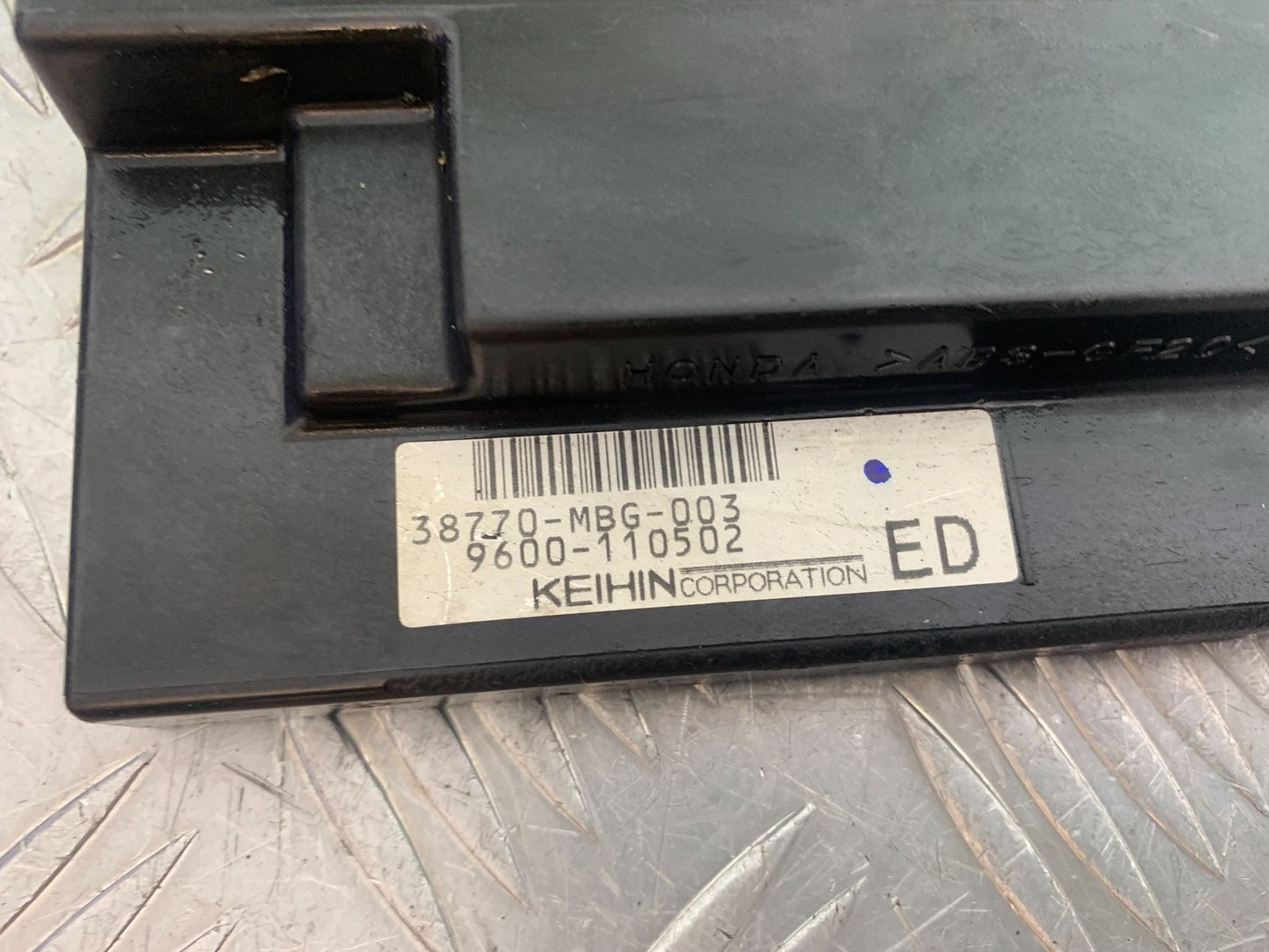 HONDA VFR800 PRE V-TEC ECU YEAR 1998-2001 (CMB1233)