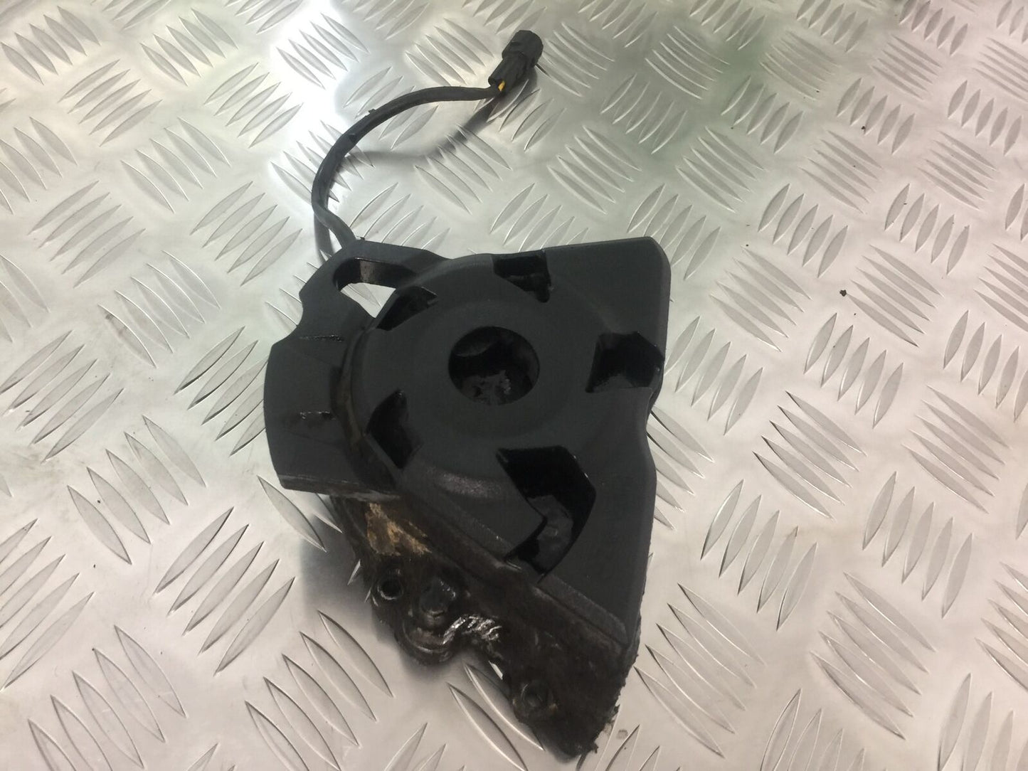 KAWASAKI Z1000 SX SPROCKET COVER  YEAR 2011-13 (STOCK 911)