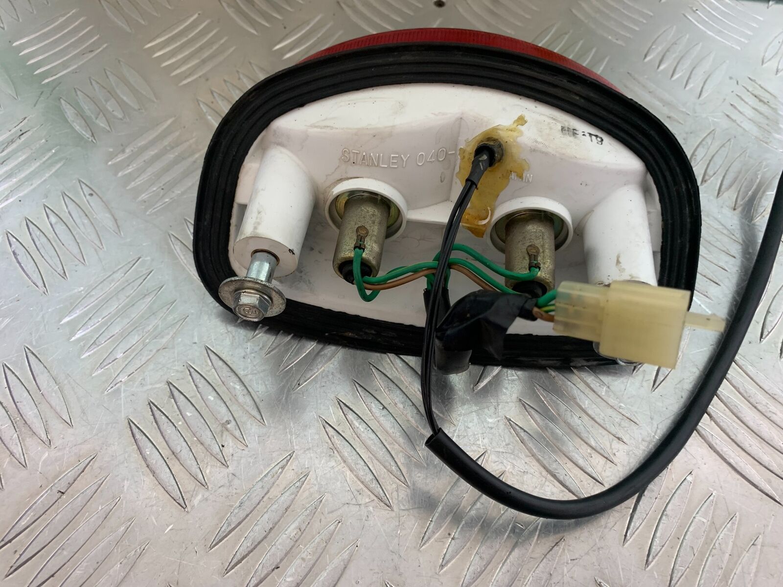 HONDA CBR1100 BLACKBIRD REAR LIGHT  YEAR 1996-1998 (CMB1017)