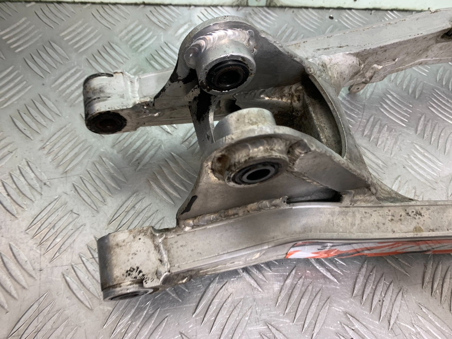 QINGQI QM125 GY-2B SWINGARM  YEAR 2016 (CMB1228)