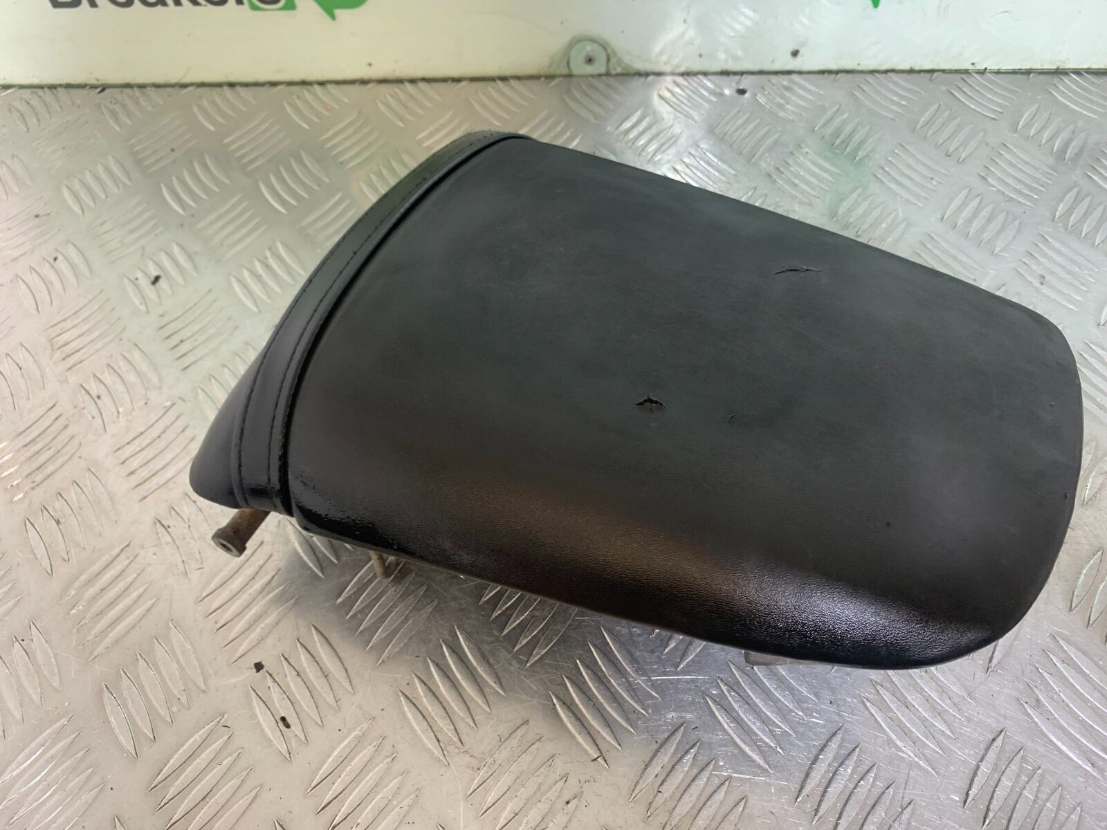 HONDA CBR 929 RRY FIREBLADE REAR SEAT  YEAR 2000-01 (CMB1094)