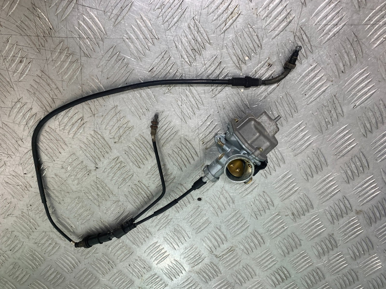 HONDA CG125 CG 125 CARB  YEAR 1998-2000 (CMB1282)