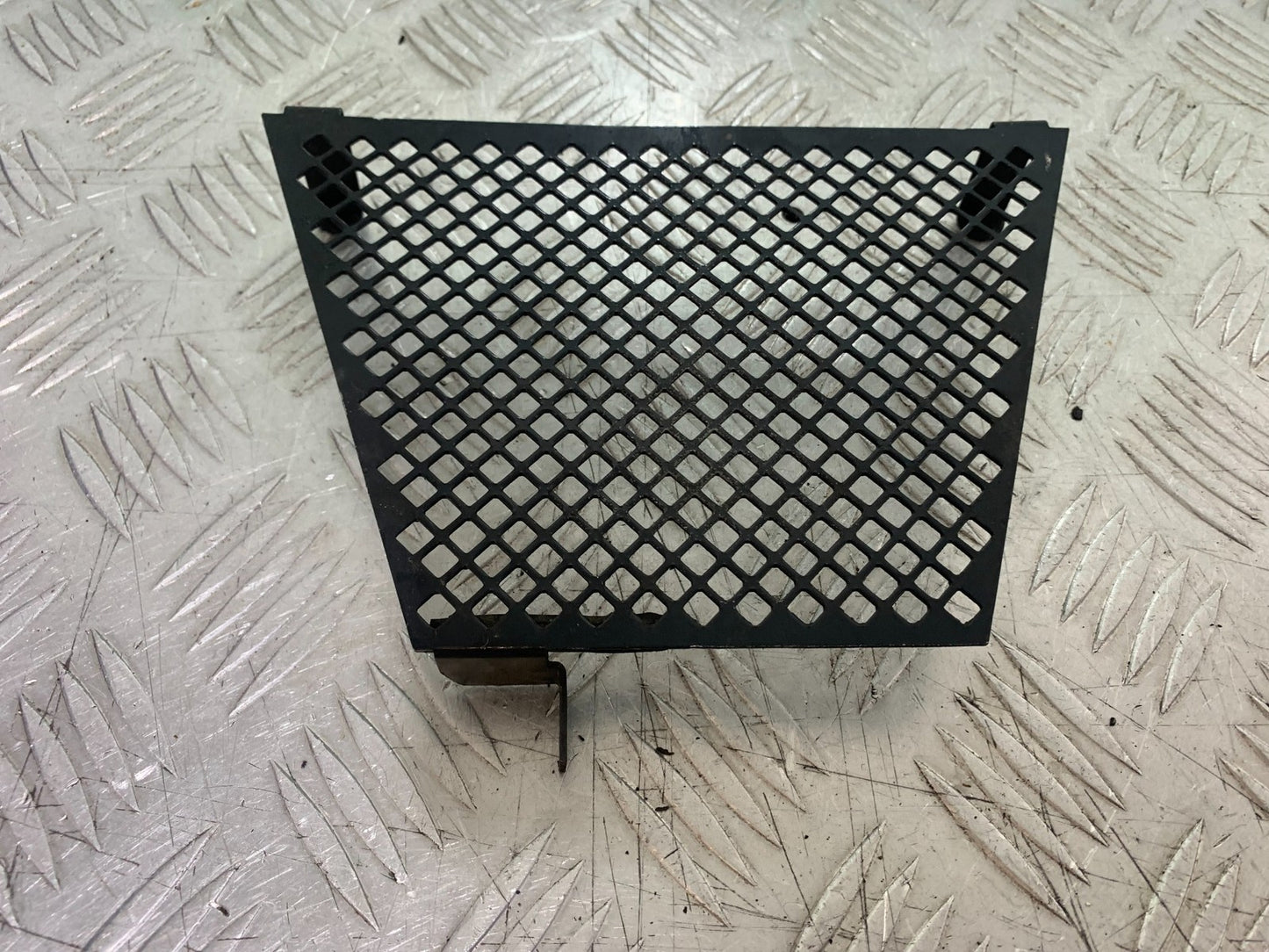 APRILIA RSV4 FACTORY OIL COOLER GRILL   YEAR 2009-2012 (CMB1224)