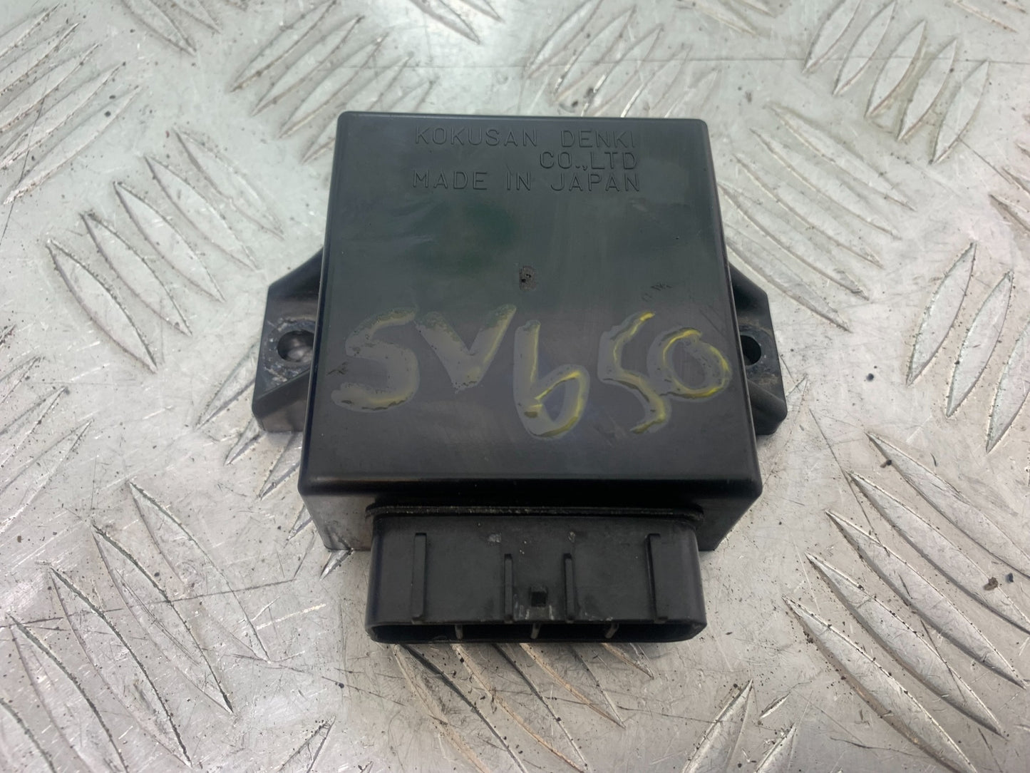 SUZUKI SV650 SV 650 mk1 CDI UNIT   YEAR 1999-2002 (CMB1160)