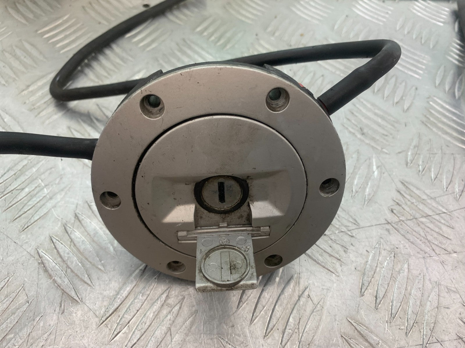 BMW R1200 R 1200 GS ECU LOCKS KEYS   YEAR 2013-2016 (CMB1257)