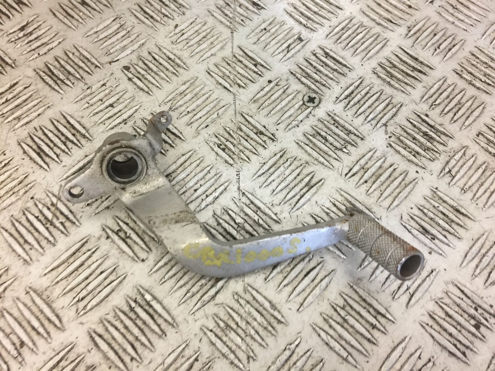 HONDA CBR1000 CBR 1000 FP FR REAR BRAKE PEDAL  (STOCK 519)