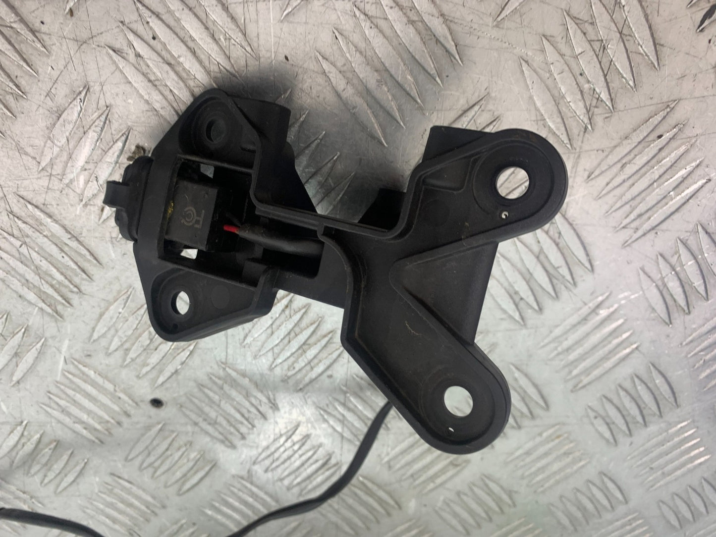 KTM 1290 SUPER DUKE R CLOCKS SPEEDO DASH MOUNTING BRACKET YEAR 2020-24 (CMB1272)