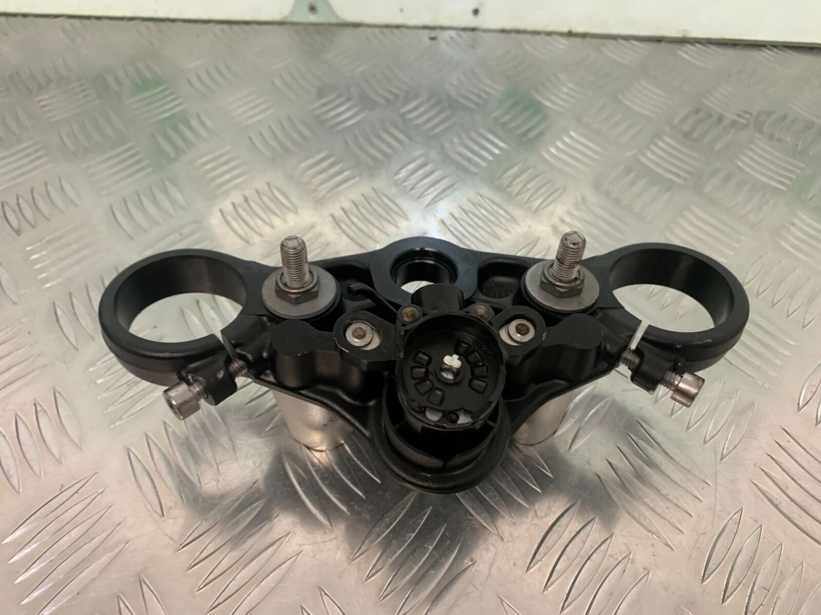 TRIUMPH 765 STREET TRIPLE RS TOP YOKE  YEAR 2018-2021 (STOCK 968)