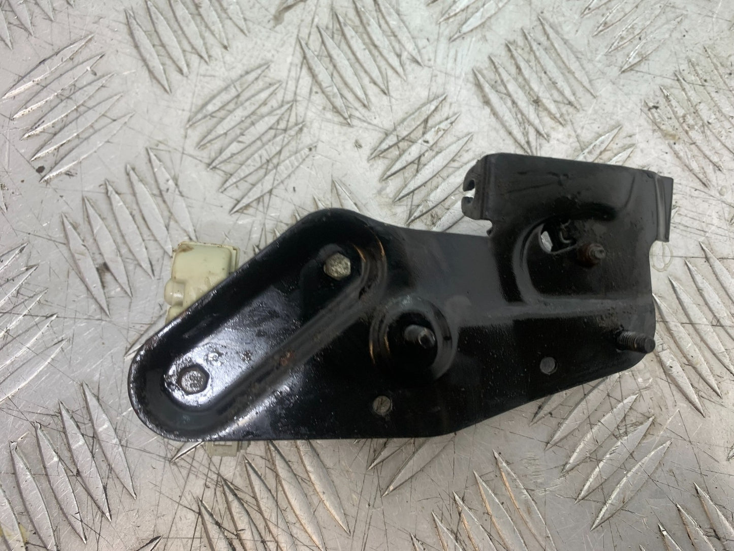 PIAGGIO VESPA GTS 125 SEAT CATCH   YEAR 2009-2014  (CMB1261)