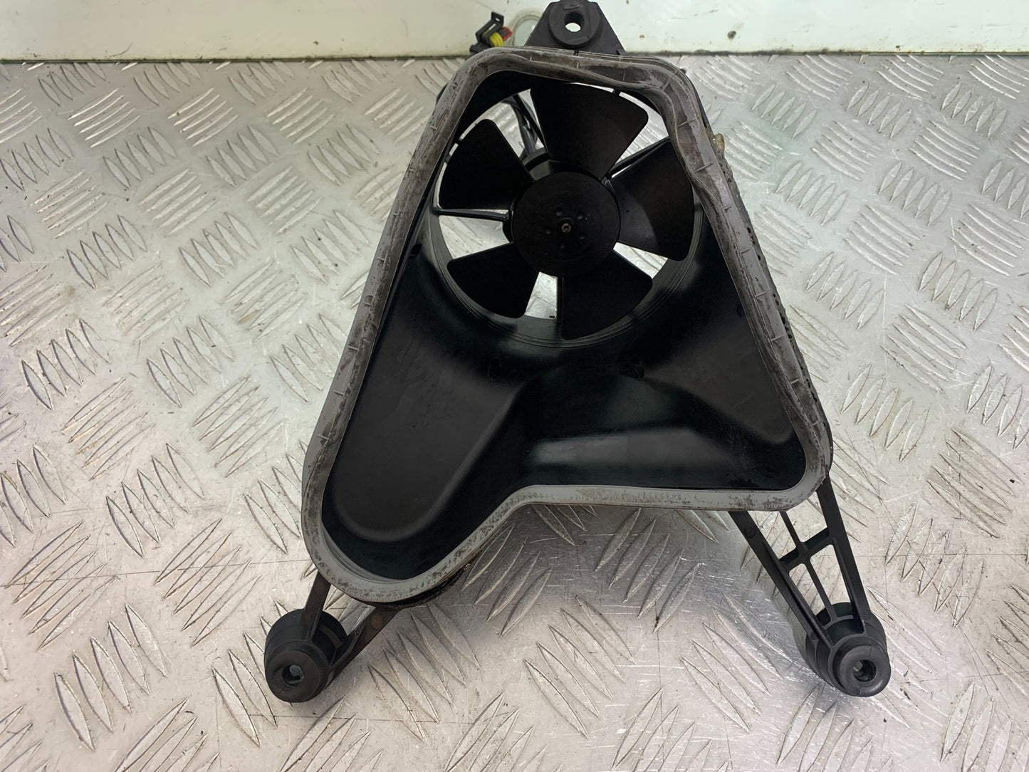 DUCATI 1299 PANIGALE FAN YEAR 2016 (CMB 1187)