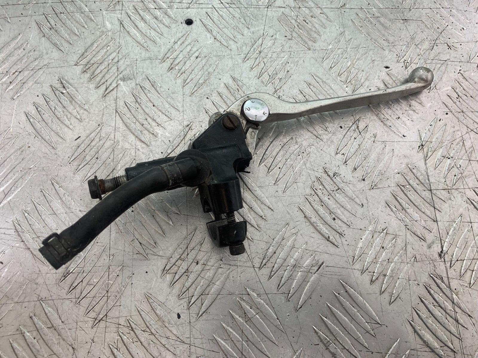 KAWASAKI ZX9R ZX9 C FRONT BRAKE MASTER CYLINDER  YEAR 1998-99 (CMB1213)