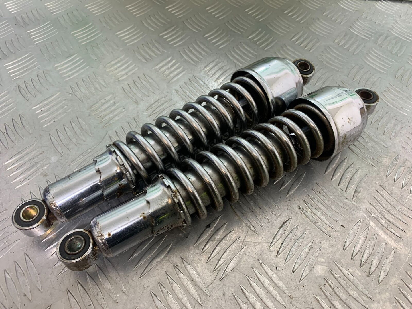 MUTT GT-SS 125 REAR SHOCKS  YEAR2020- 2024 (CMB1085)
