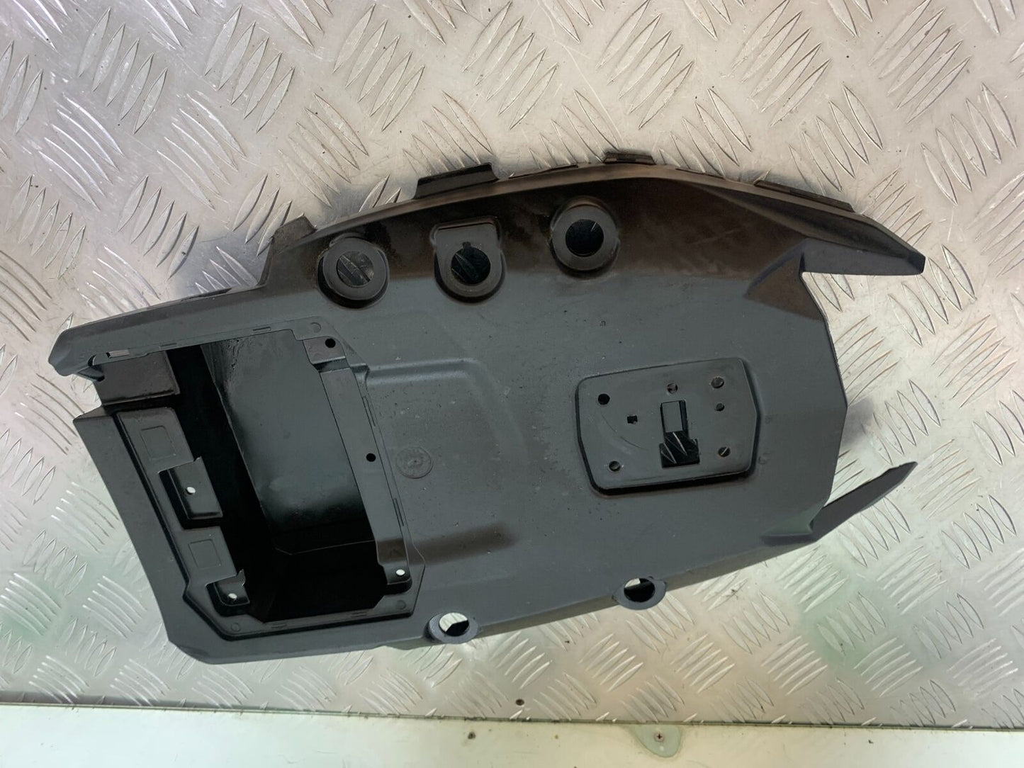 KAWASAKI NINJA 650 UNDERTRAY YEAR 2017-2019 (CMB1018)