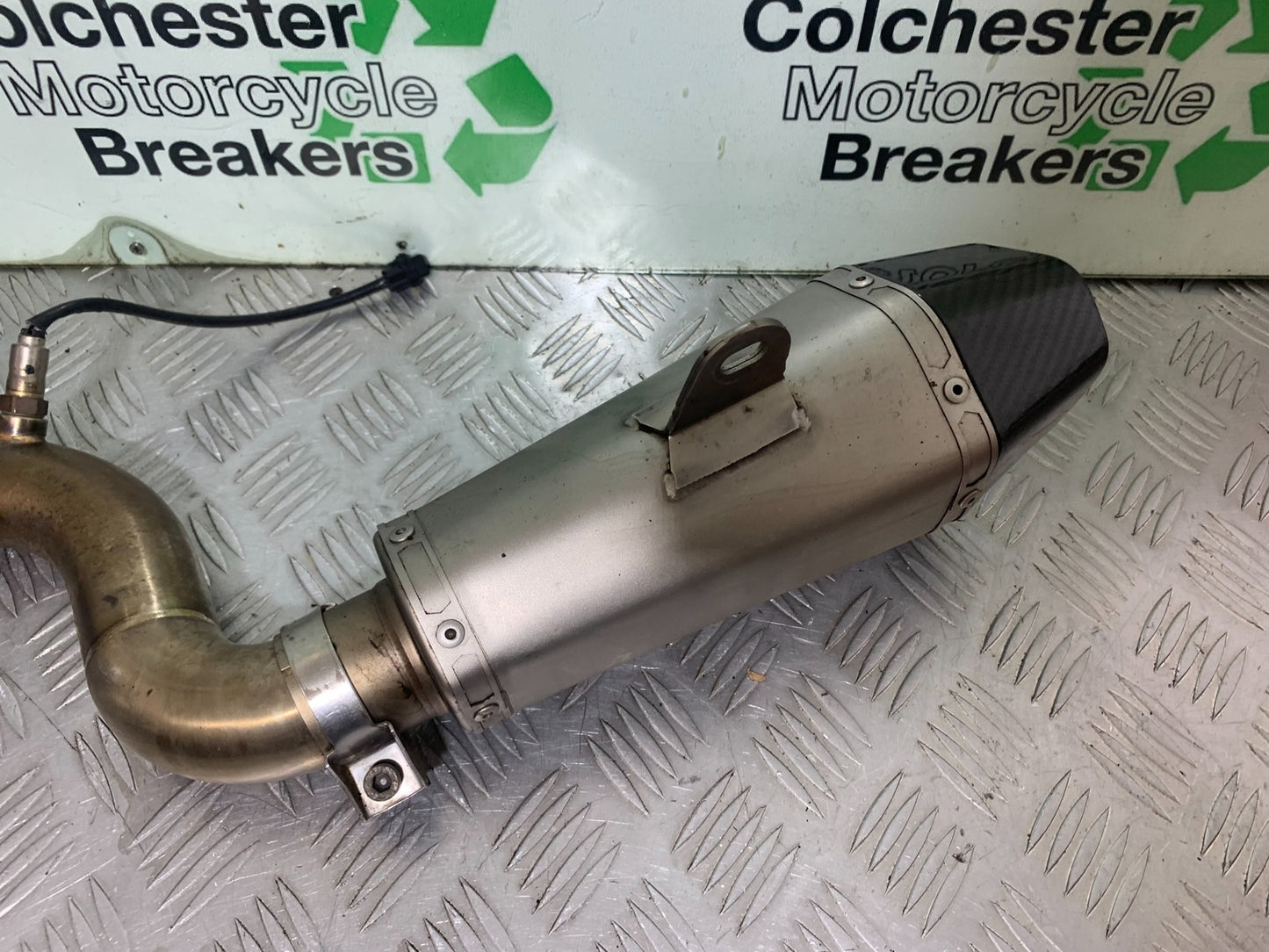 TRIUMPH TRIDENT 660 TEC FULL EXHAUST SYSTEM   YEAR 2021-2024 (CMB1148)