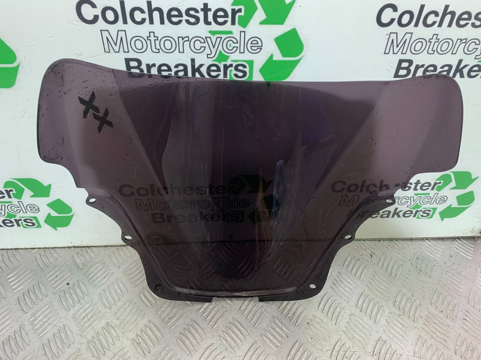 HONDA CBR1100 BLACKBIRD SCREEN  YEAR 1999-2005 (CMB1232)