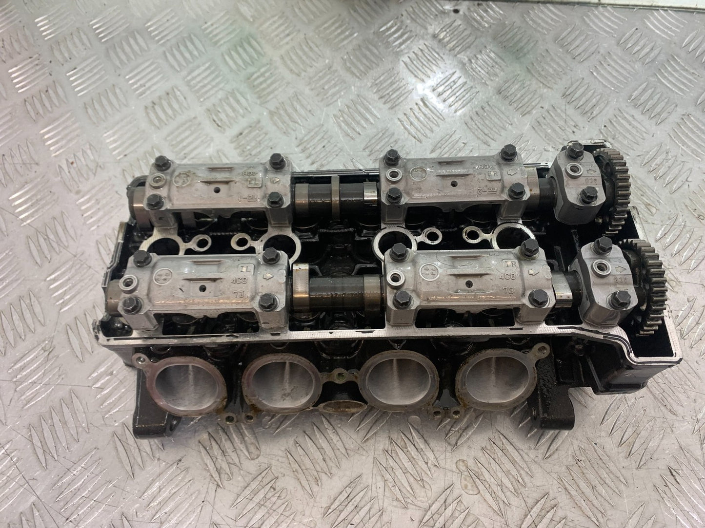 YAMAHA YZF R1 4C8 CYLINDER HEAD AND CAMSHAFTS   YEAR 2007-2008 (CMB1237)