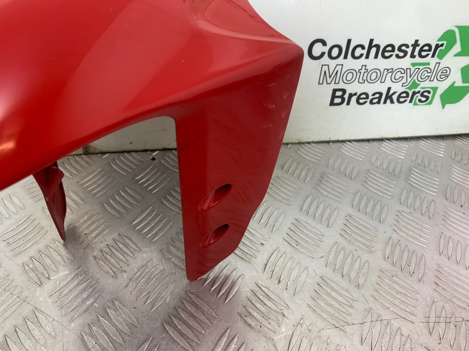 DUCATI 1299 PANIGALE FRONT MUDGUARD  YEAR 2016 (CMB 1187)