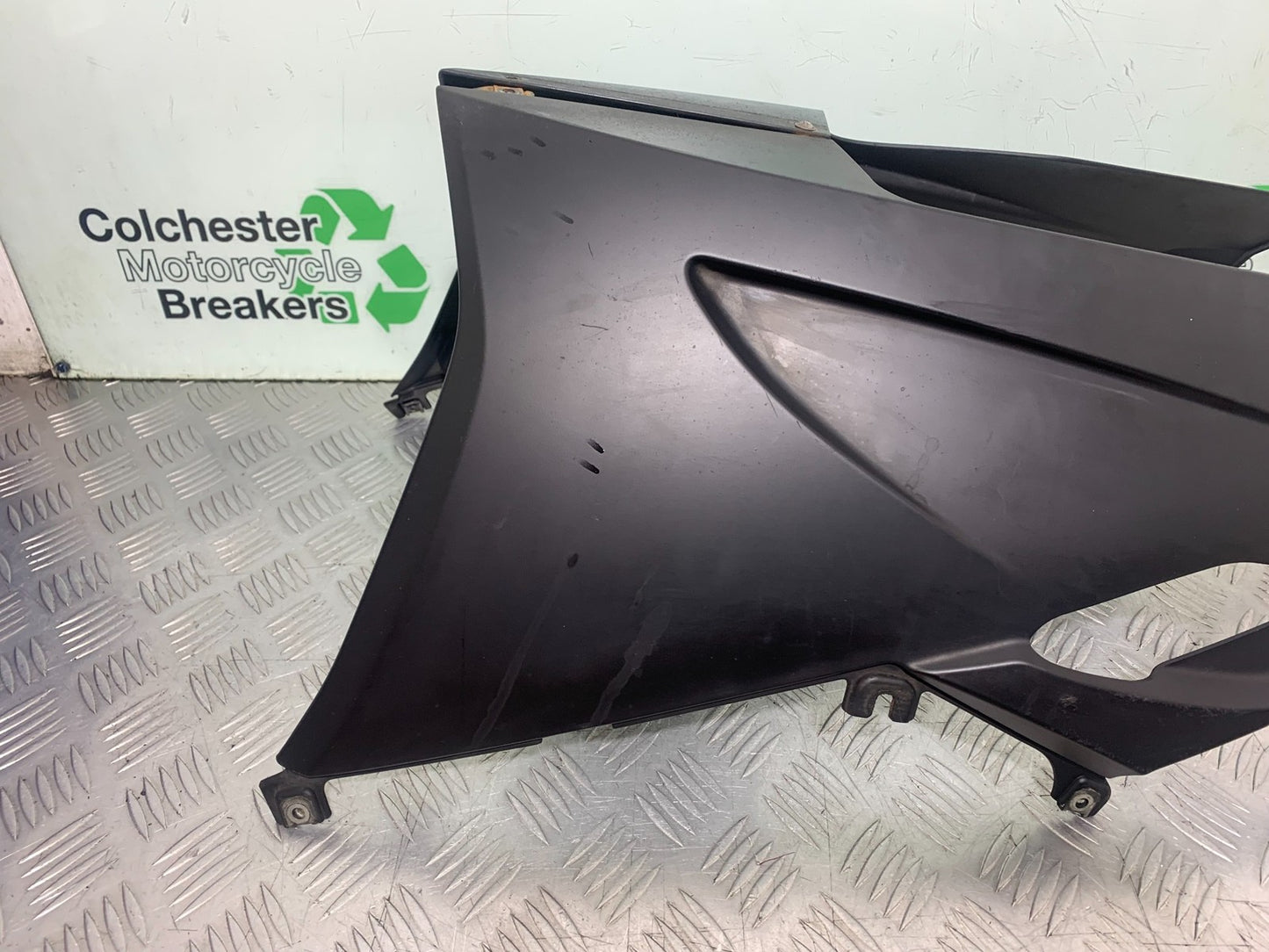 BMW K1300 S K 1300 S BELLYPAN  YEAR 2009-16 (CMB1216)