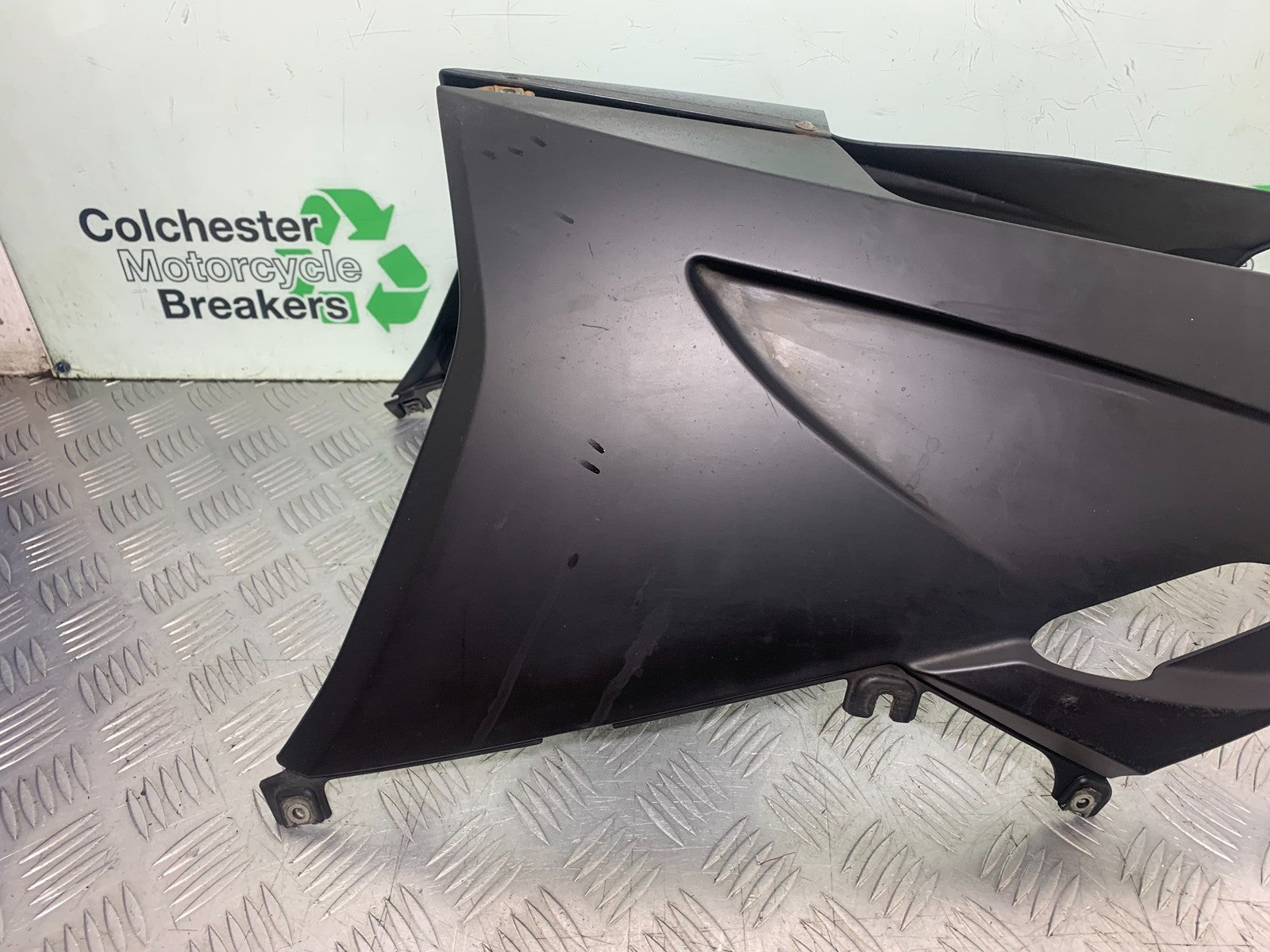 BMW K1300 S K 1300 S BELLYPAN  YEAR 2009-16 (CMB1216)
