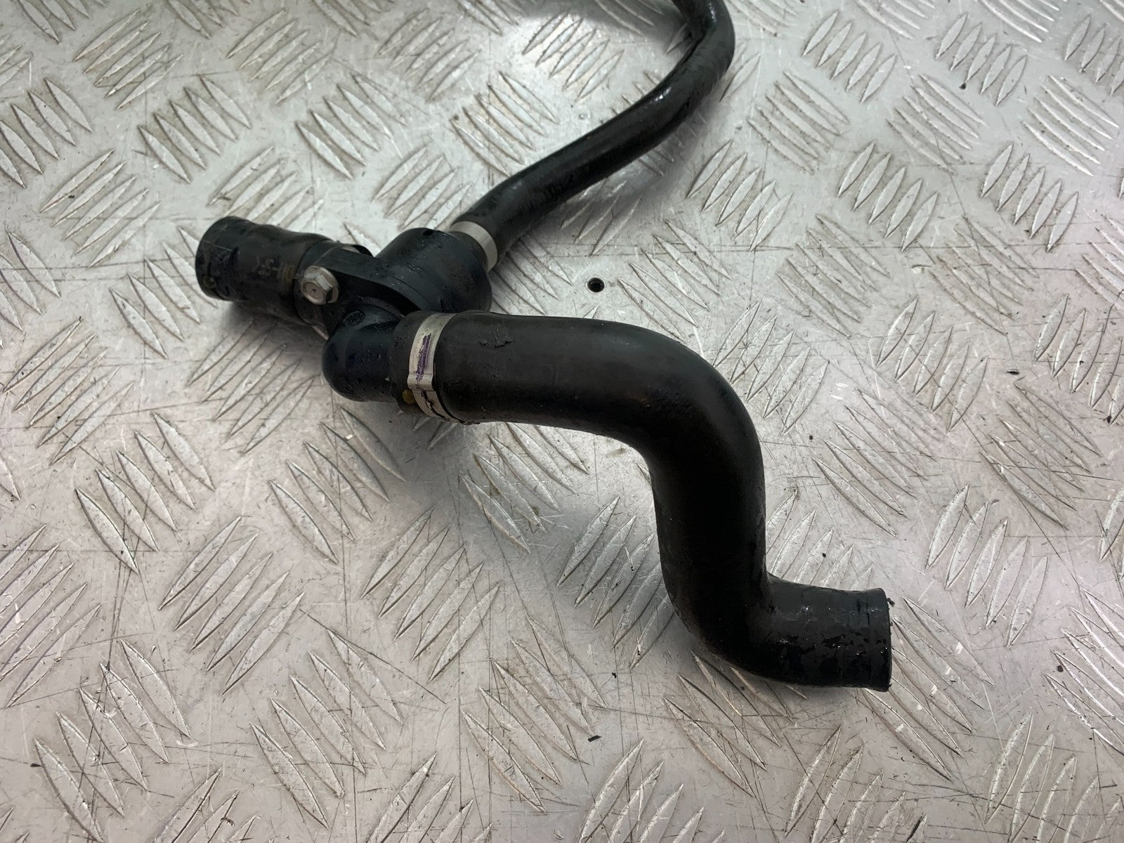 APRILIA TUONO 1000 V4 HOSES   YEAR 2013-2014  (CMB1239)