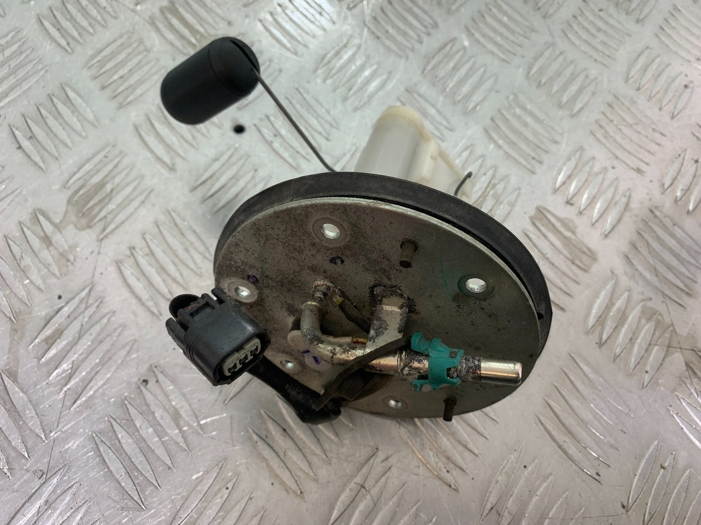 HONDA CBR500R CBR 500 R PETROL PUMP  YEAR 2012-16 (CMB1151)