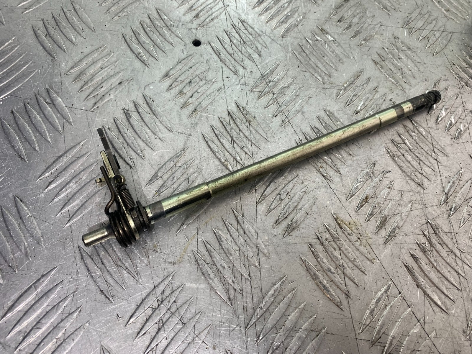 APRILIA TUONO 1000 V4R GEAR SHAFT   YEAR 2011-13  (CMB1316)