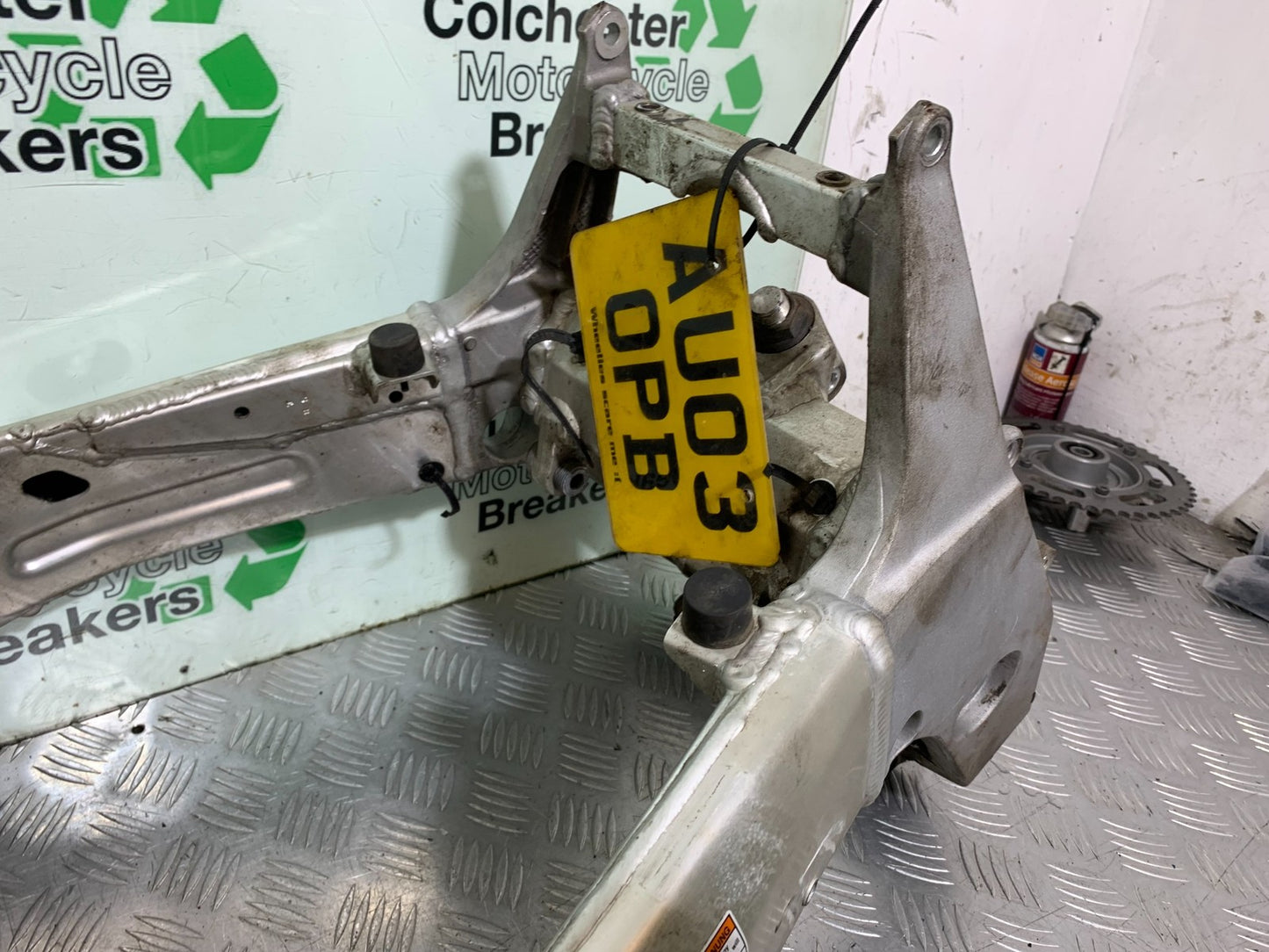 SUZUKI GSXR600 GSXR 600 K1 K2 K3 FRAME REG LOB BOOK 1999-03 (CMB1284)