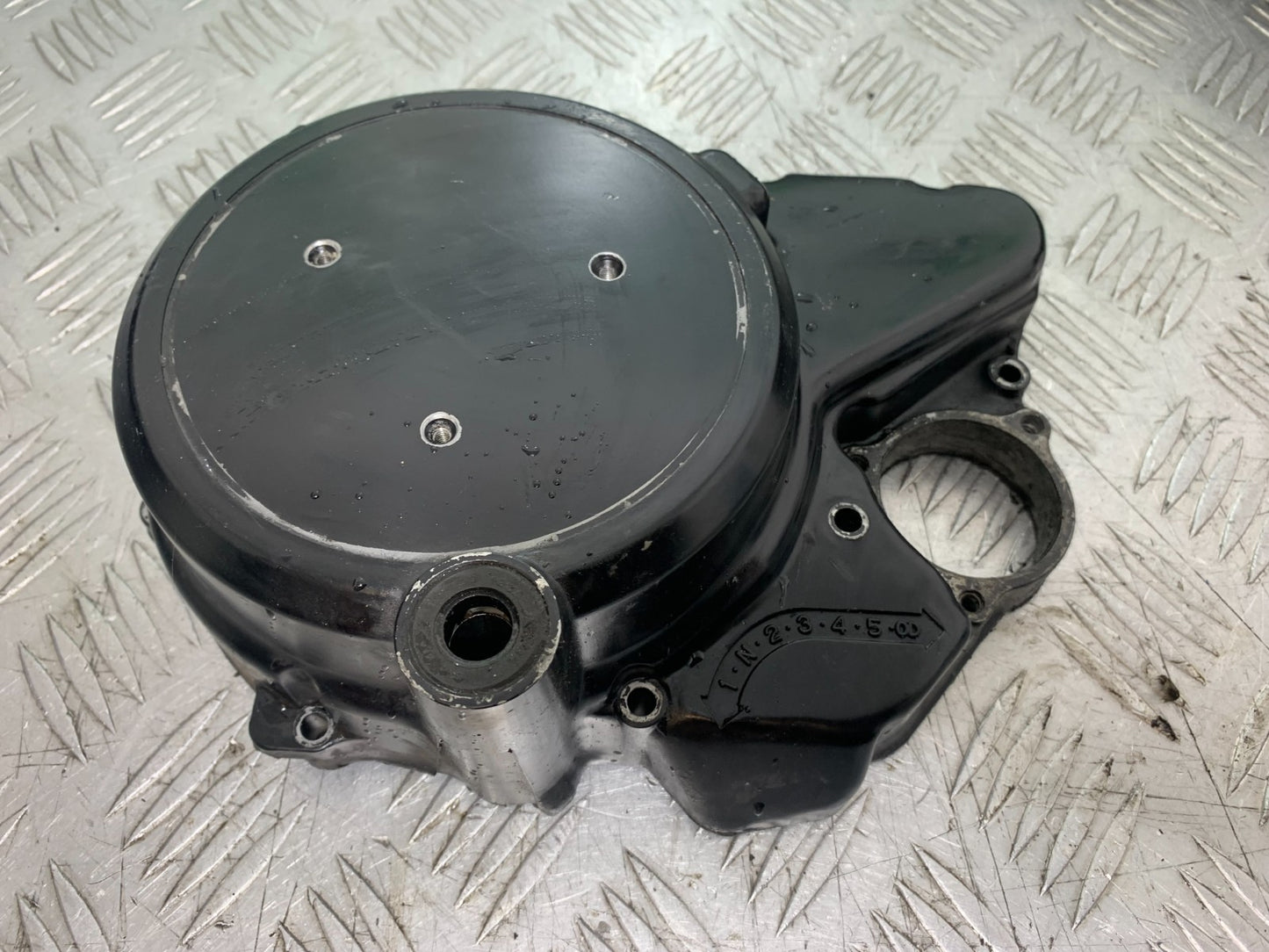 HONDA VT700 VT 700 SHADOW GENERATOR COVER YEAR 1984-85 (CMB1328)